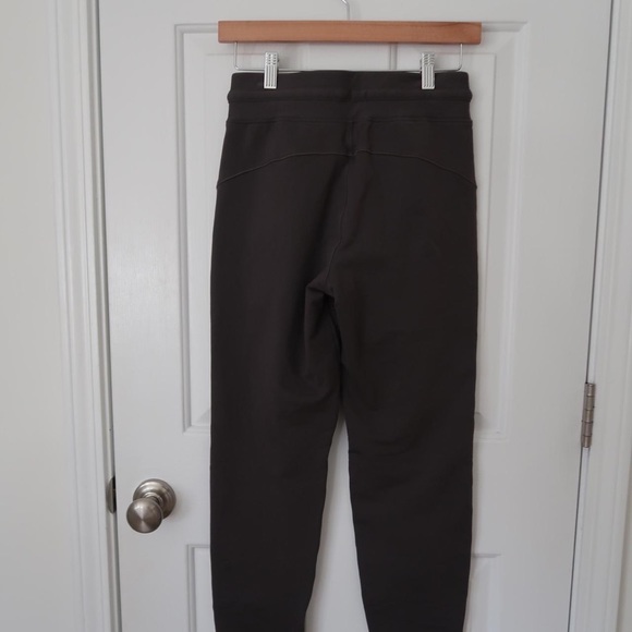 Lululemon ready to fleece jogger size 4 - Picture 3 of 7